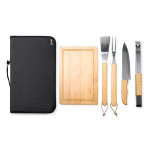 Set para barbacoa con 4 accesorios elaborados en acero — Webek
